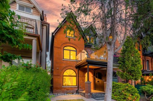 437 Euclid Ave, Toronto, ON, M6G2T1 | Card Image