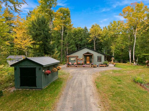 341 Quiet Harbor Rd, Readfield, ME, 04355-3187 | Card Image