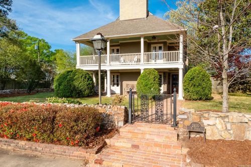 2400 N Pierce Street, Little Rock, AR, 72207 | Card Image