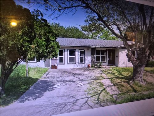 322 S 26th St, Kingsville, TX, 78363-6010 | Card Image