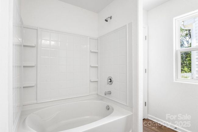 2005 Amos Oaks Ln, House other with 3 bedrooms, 3 bathrooms and null parking in Charlotte NC | Image 32