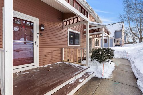 96 Spinnaker Way, Portsmouth, NH, 03801-3370 | Card Image