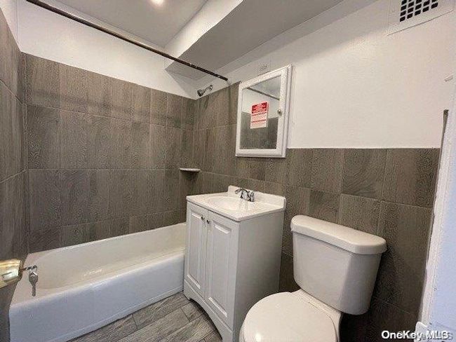 APT-8C - 83-60 118 Th St, Home with 1 bedrooms, 1 bathrooms and null parking in Kew Gardens NY | Image 7