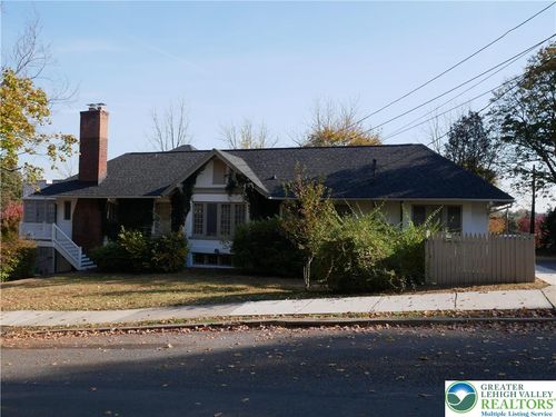 apt-e-2122 W Walnut St, Allentown, PA, 18104-6451 | Card Image