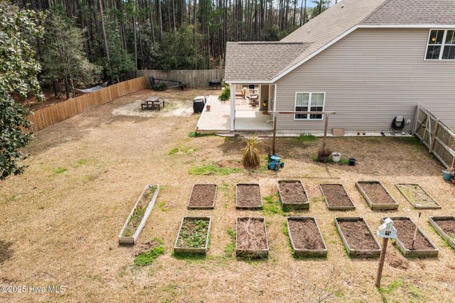 305 Big Pine Ct, House other with 3 bedrooms, 3 bathrooms and 2 parking in Hubert NC | Image 39