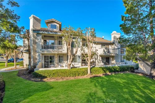 8028 E Far Canyon Way, Anaheim, CA, 92808-1531 | Card Image