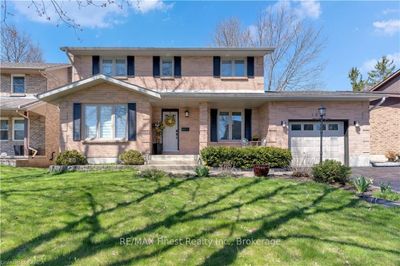 1098 Lincoln Dr, House other with 3 bedrooms, 4 bathrooms and 5 parking in Kingston ON | Image 2