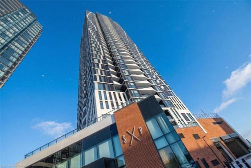 2202-25 Wellington St S, Kitchener, ON, N2G0G5 | Card Image