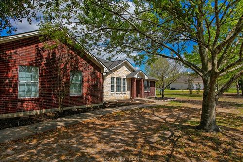 4203 Golden Eagle Dr, Bryan, TX, 77808-7313 | Card Image