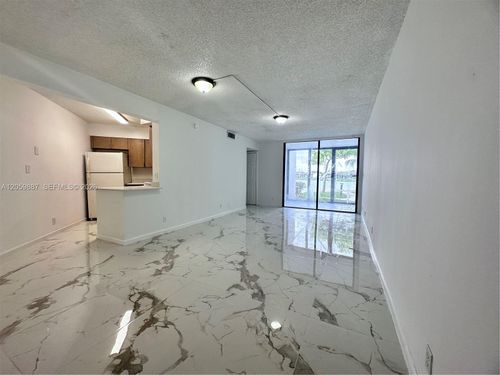 107-212 Lake Pointe Dr, Oakland Park, FL, 33309-3543 | Card Image