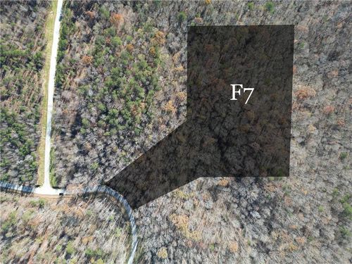 8255 Serenbe Rd, Chattahoochee Hills, GA, 30268-2552 | Card Image
