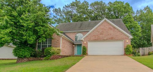 2109 Stoney Creek Dr, Little Rock, AR, 72211-5477 | Card Image