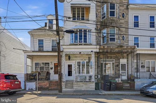 428 W Pine St, MAHANOY CITY, PA, 17948-2516 | Card Image