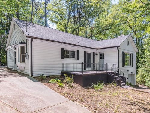 5201 Skyline Dr, Stone Mountain, GA, 30083-3650 | Card Image