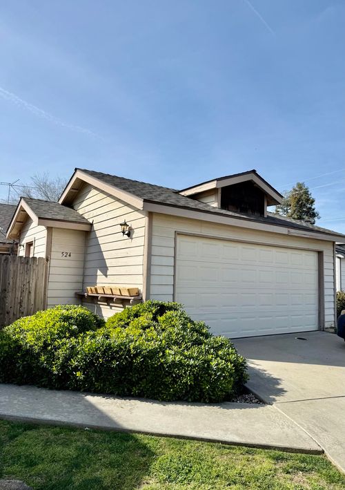524 N Velie Court, Visalia, CA, 93292 | Card Image
