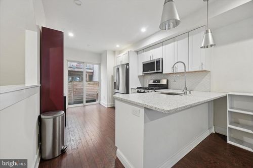 1138 Mount Vernon St, PHILADELPHIA, PA, 19123-2538 | Card Image