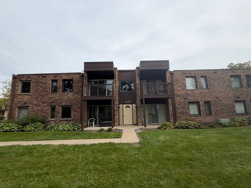 708-1135 Pleasant Run Drive, Wheeling, IL, 60090 | Card Image