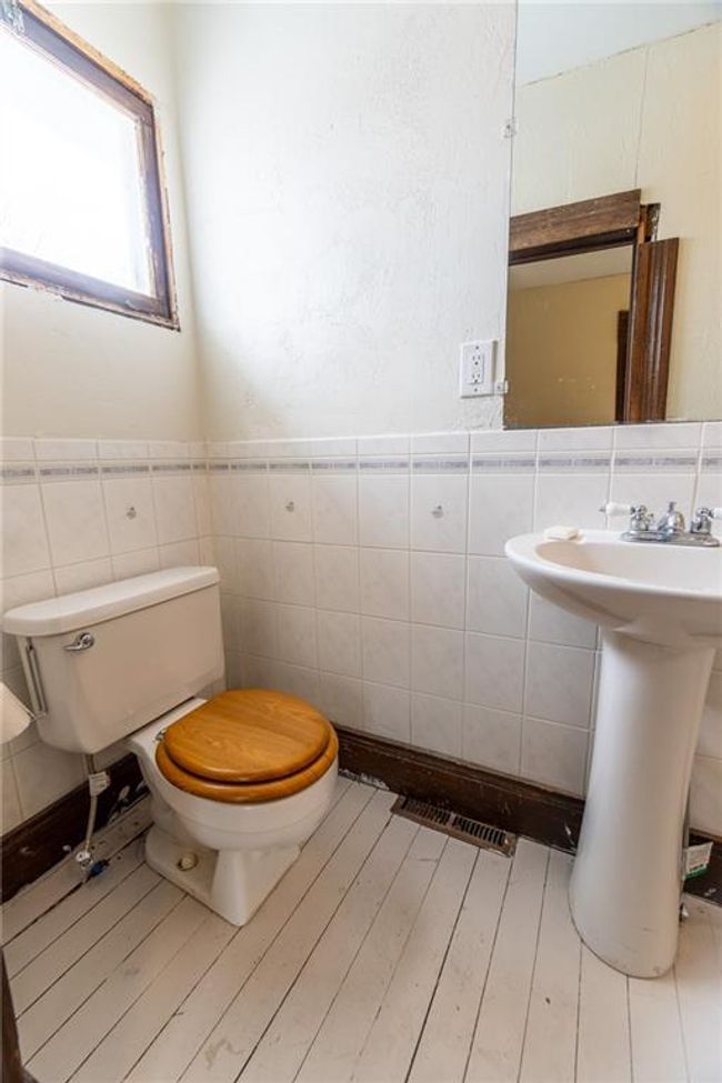 106 Main St, House other with 7 bedrooms, 7 bathrooms and null parking in Jamesport MO | Image 23