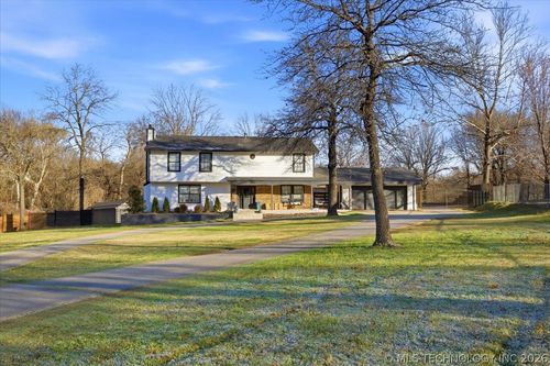 2520 Black Jack Ct, Collinsville, OK, 74021-4064 | Card Image