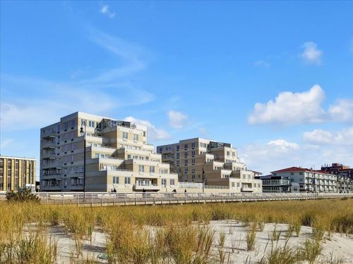 1a-450 W Broadway, Long Beach, NY, 11561-3156 | Card Image