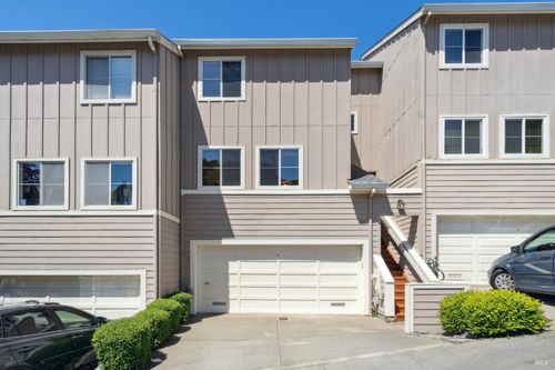 35 Buckelew St, Sausalito, CA, 94965-1161 | Card Image