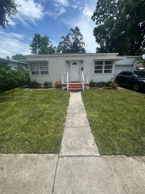 2434-2434 Pierce St, Hollywood, FL, 33020-4310 | Card Image