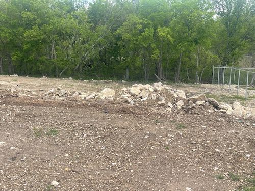 114 Circle Dr, Buda, TX, 78610-5762 | Card Image