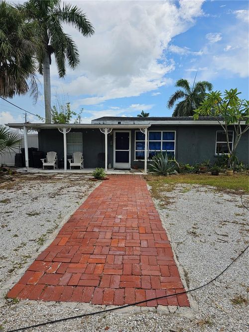 105 W Colonia Lane W, NOKOMIS, FL, 34275 | Card Image
