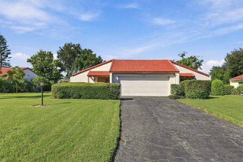 7232-7232 Las Casas Drive, SARASOTA, FL, 34243 | Card Image