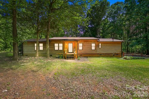 545 Campbell Rd, Woodleaf, NC, 27054-9484 | Card Image