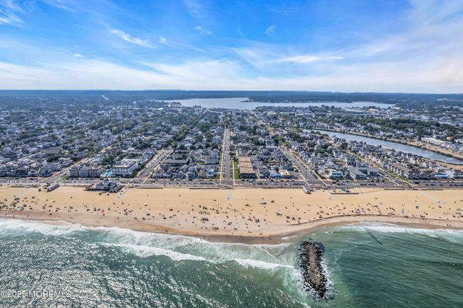 7 - 207 13 Th Ave, Condo with 1 bedrooms, 1 bathrooms and null parking in Belmar NJ | Image 30