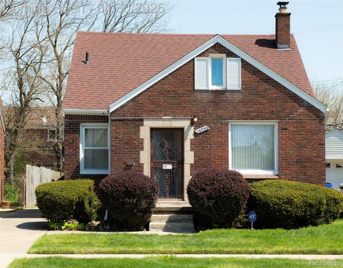 18954 Albion St, Detroit, MI, 48234-3704 | Card Image