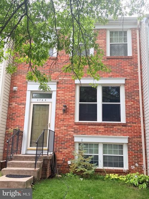 3758 Mazewood Ln, FAIRFAX, VA, 22033-1341 | Card Image