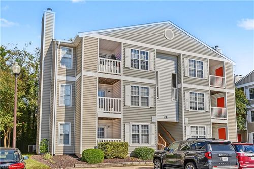 1813 Chantilly Ct, Virginia Beach, VA, 23451-6143 | Card Image