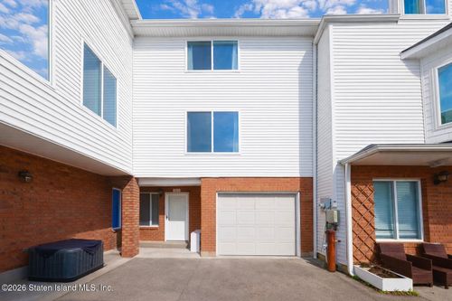 311 Aspen Knolls Way, Staten Island, NY, 10312 | Card Image