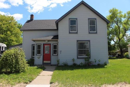 10 E Main St, Melrose, MN, 56352-1158 | Card Image