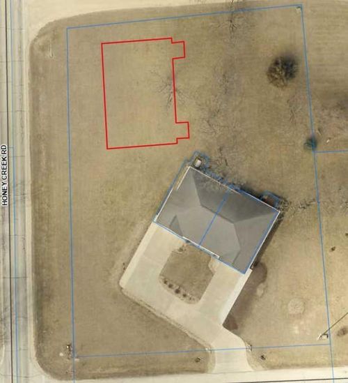 106 E Honey Creek Dr, Manchester, IA, 52057 | Card Image