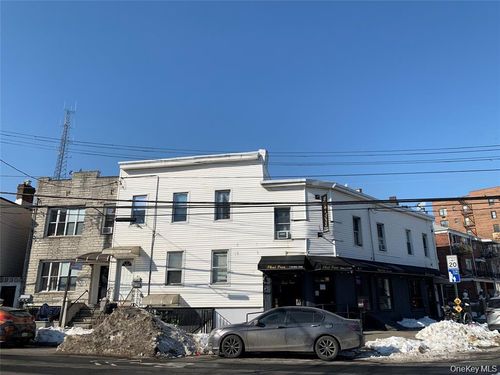 3617 Greenpoint Ave, Long Island City, NY, 11101-1907 | Card Image