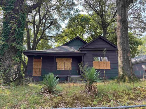 125 E Mckellar Ave, Memphis, TN, 38109-2326 | Card Image