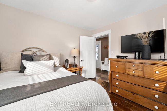 1742 Cameron St W, House other with 3 bedrooms, 2 bathrooms and 8 parking in Cannington ON | Image 22