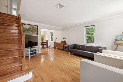 15 Prospect Ave, White Plains, NY, 10607 | Card Image