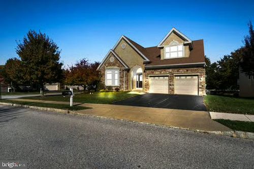 254 Hendrickson Ln, WEST GROVE, PA, 19390-1376 | Card Image
