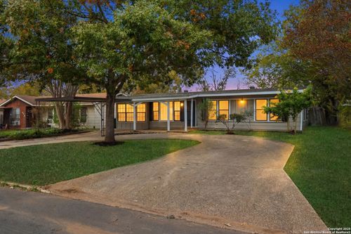 283 Hatcher Ave, San Antonio, TX, 78223-3325 | Card Image