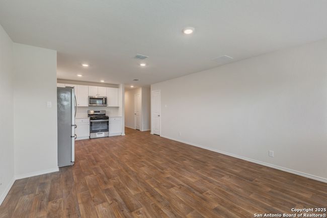 14023 Slate Xing, House other with 3 bedrooms, 2 bathrooms and null parking in San Antonio TX | Image 7