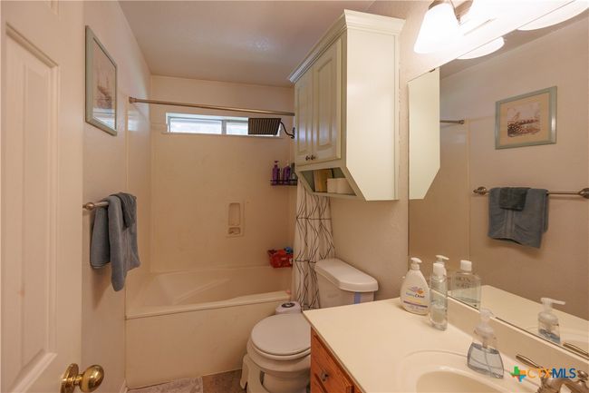 6 S Bobcat Ct, House other with 3 bedrooms, 2 bathrooms and null parking in Morgans Point Resort TX | Image 19