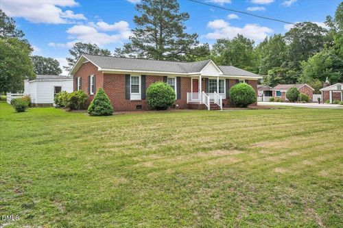606 E Fremont St, Kenly, NC, 27542-9222 | Card Image