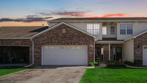 7605 E 111th Ln, Crown Point, IN, 46307-7212 | Card Image