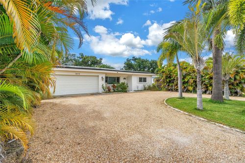 1813 59th St S, GULFPORT, FL, 33707-4027 | Card Image