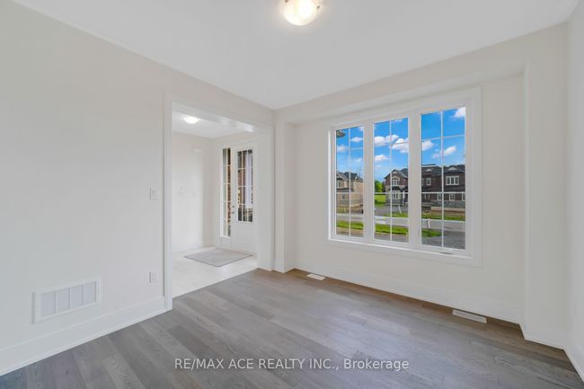 81 Golden Meadows Dr, House other with 4 bedrooms, 4 bathrooms and 6 parking in Otonabee ON | Image 7