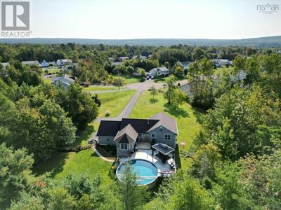 49 Englewood Crt, House other with 5 bedrooms, 3 bathrooms and null parking in Valley NS | Image 2